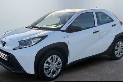 Toyota Aygo (X) 29.656 km 12.780 &euro; Hamm 59067