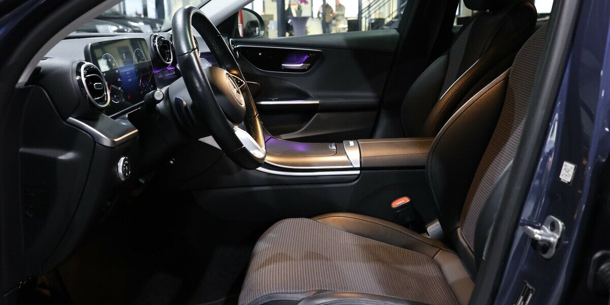 Mercedes-Benz C 200 d T BUSINESS MATRIX, WIDESCREEN, DISTRONIC 138.000 km 25.555 &euro; Hamm 59077