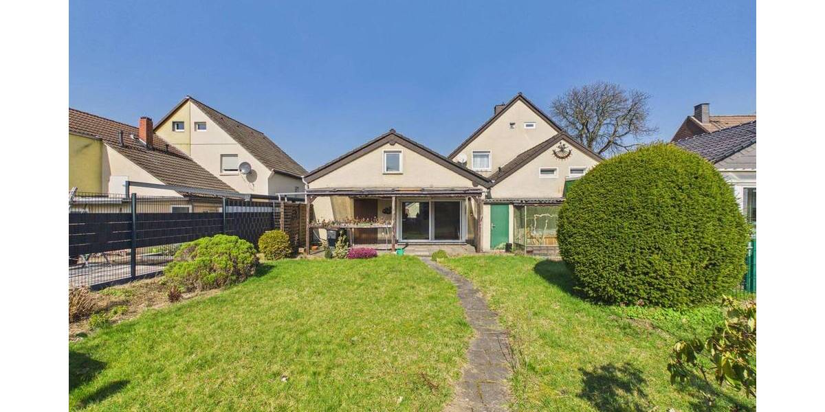 Doppelhaushälfte Hamm Herringen - 3 Zimmer, 94 m&sup2;, 180.000&euro; | Angebot:26017003