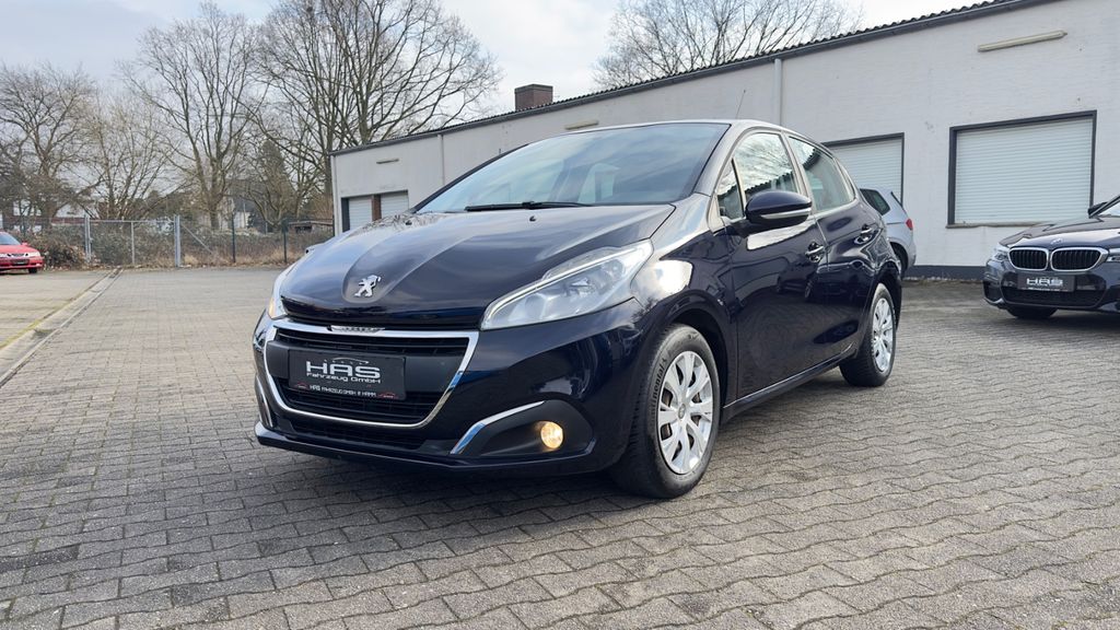 Peugeot 208 97.000 km 6.490 &euro; Hamm 59067
