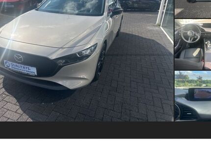 Mazda 3 30.232 km 24.790 &euro; Kamen 59174