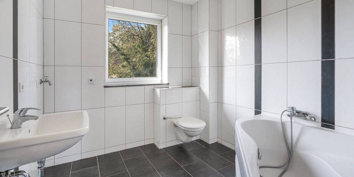 Mehrfamilienhaus, Wohnhaus Hamm Hamm-Norden - 9 Zimmer, 271 m&sup2;, 749.000&euro; | Angebot:25738330