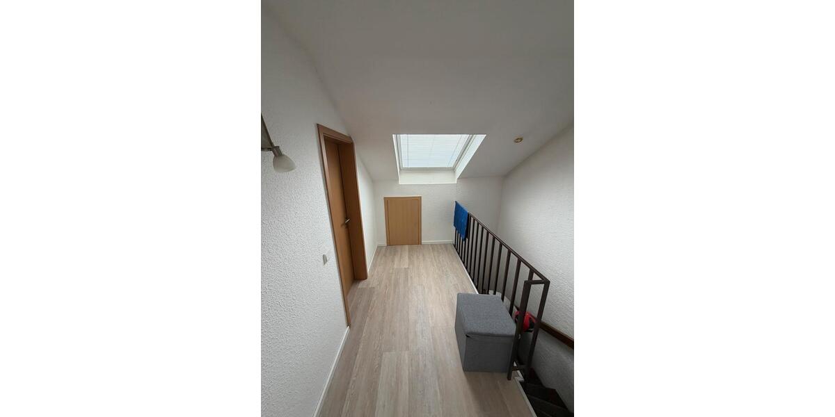 Reihenhaus Iserlohn Sümmern - 5 Zimmer, 133 m&sup2;, 280.000&euro; | Angebot:26061110