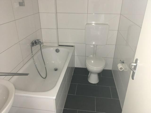 Etagenwohnung Bergkamen - 3.5 Zimmer, 63 m&sup2;, 433&euro; | Angebot:25131683