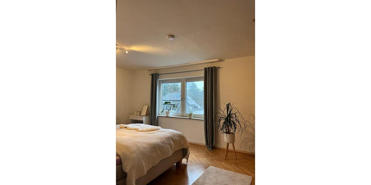 Etagenwohnung Hamm - 2 Zimmer, 76 m&sup2;, 850&euro; | Angebot:25022970