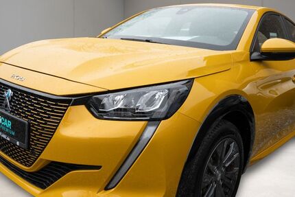 Peugeot 208 17.030 km 14.785 &euro; Dortmund 44263