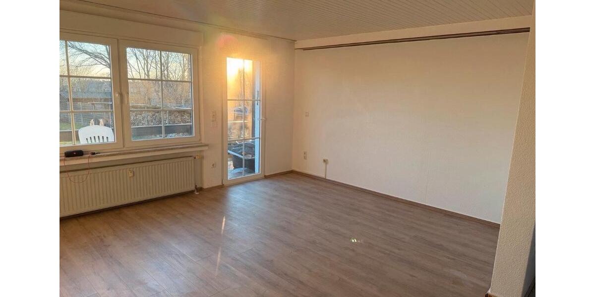Erdgeschoßwohnung Fröndenberg (Ruhr) - 2.5 Zimmer, 64 m&sup2;, 950&euro; | Angebot:25160883