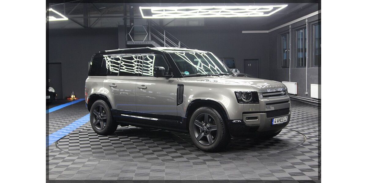 Land Rover Defender 18.000 km 73.499 &euro; Hemer 58675