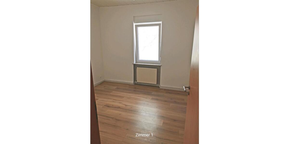 Etagenwohnung Iserlohn Sümmern - 3 Zimmer, 80 m&sup2;, 550&euro; | Angebot:26543520