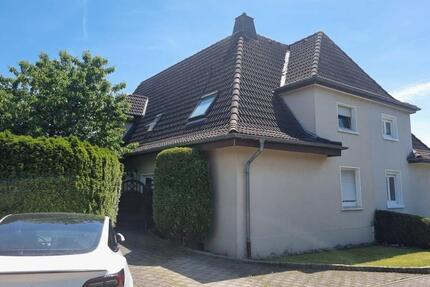 Haus Hamm Heessen - 8.5 Zimmer, 169 m&sup2;, 375.000&euro; | Angebot:26889267