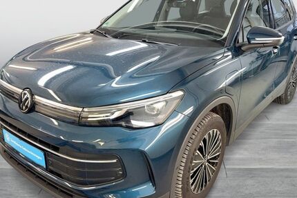 VW Tiguan 7.605 km 40.722 &euro; Bergkamen 59192