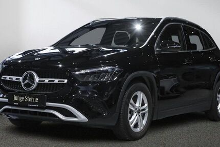 Mercedes-Benz GLA 200 9.999 km 33.490 &euro; Ahlen 59229