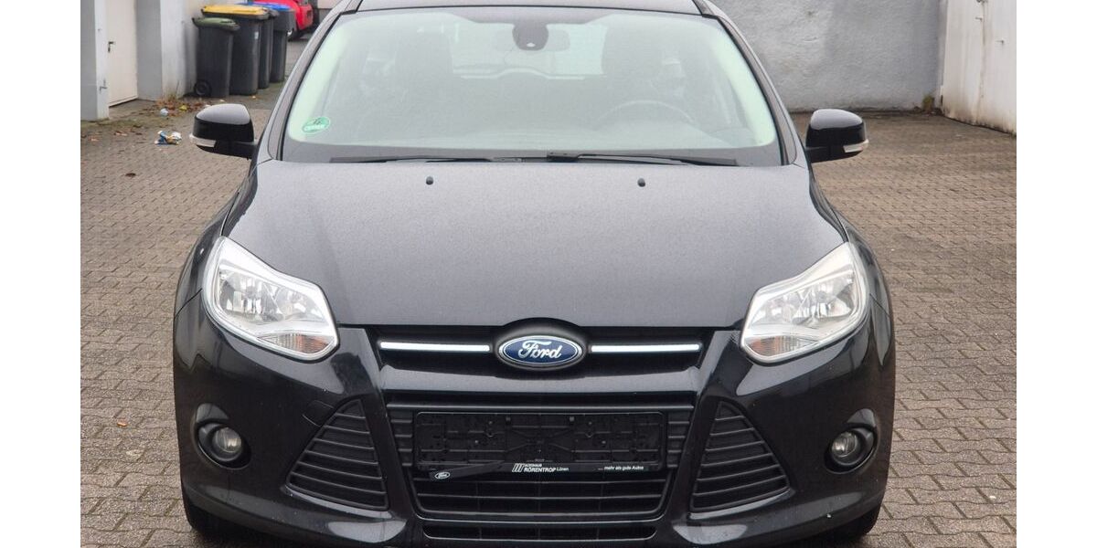 Ford Focus 282.776 km 3.699 &euro; Lünen 44532