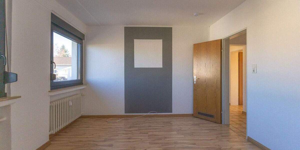 Etagenwohnung Menden Mitte - 4 Zimmer, 125.000&euro; | Angebot:25729250