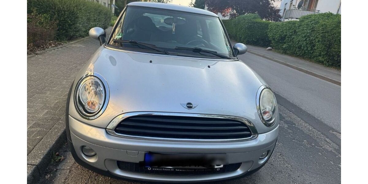 Mini ONE 206.000 km 1.900 &euro; Wegberg 41844
