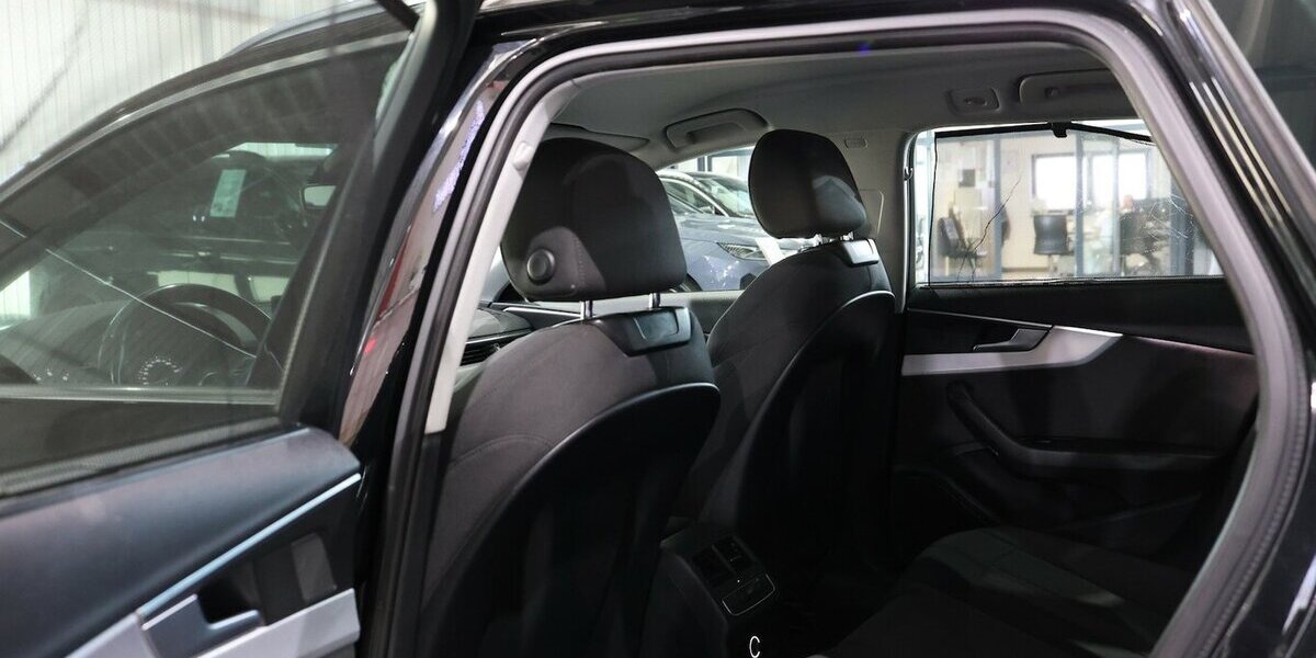 Audi A4 Avant 35 TFSI SPORT / 1.HAND / LED / NAVI+ 108.000 km 16.777 &euro; Hamm 59077
