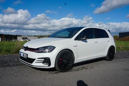 VW Golf 120.000 km 18.999 &euro; Menden 58706