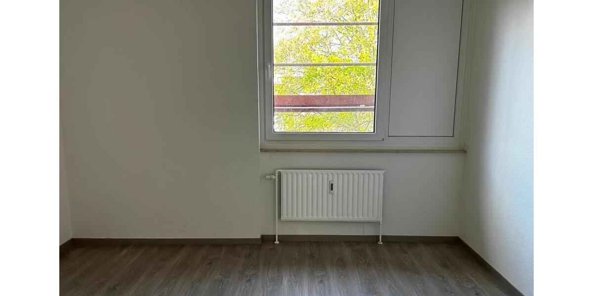 Etagenwohnung Dortmund Scharnhorst - 3 Zimmer, 70 m&sup2;, 580&euro; | Angebot:25854622
