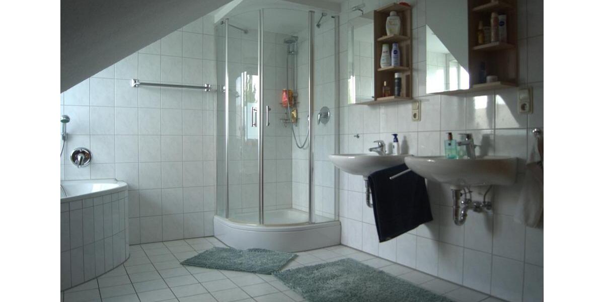 Dachgeschoßwohnung Werl - 2 Zimmer, 70 m&sup2;, 159.000&euro; | Angebot:25256010