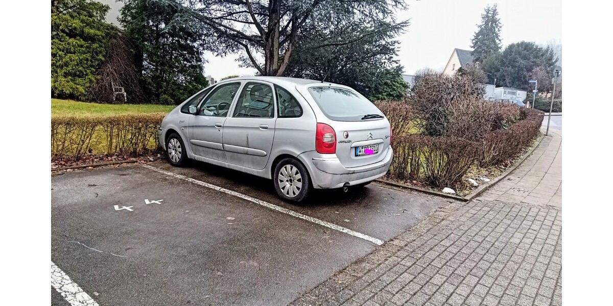 Citroen Xsara Picasso 238.000 km 1.050 &euro; Herdecke 58313