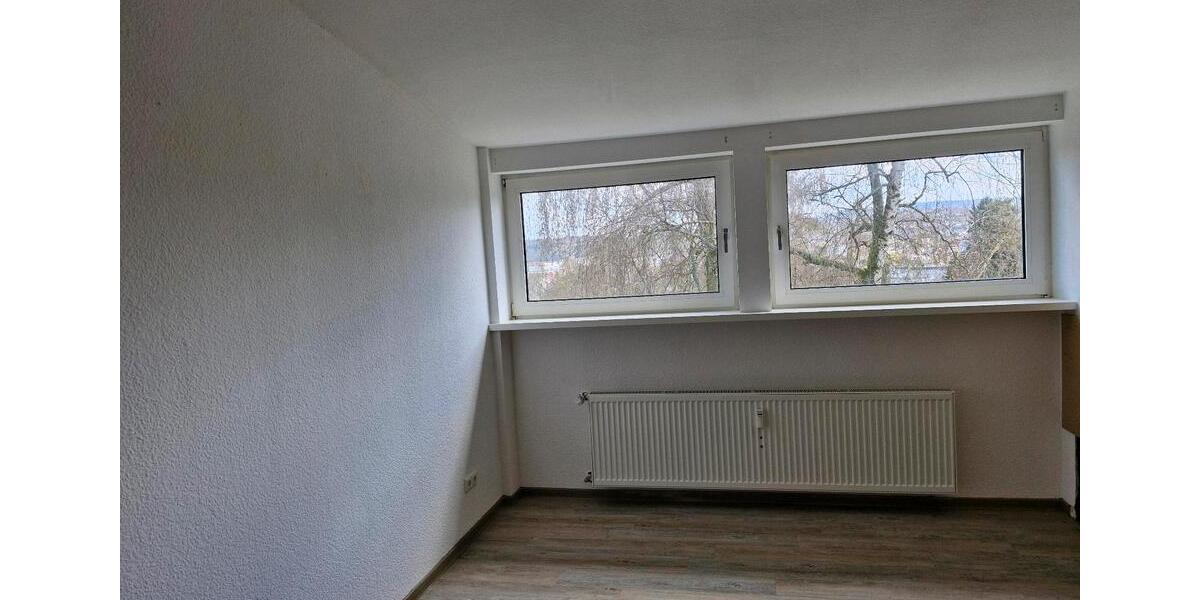 Dachgeschoßwohnung Hemer - 3 Zimmer, 81 m&sup2;, 700&euro; | Angebot:25956708
