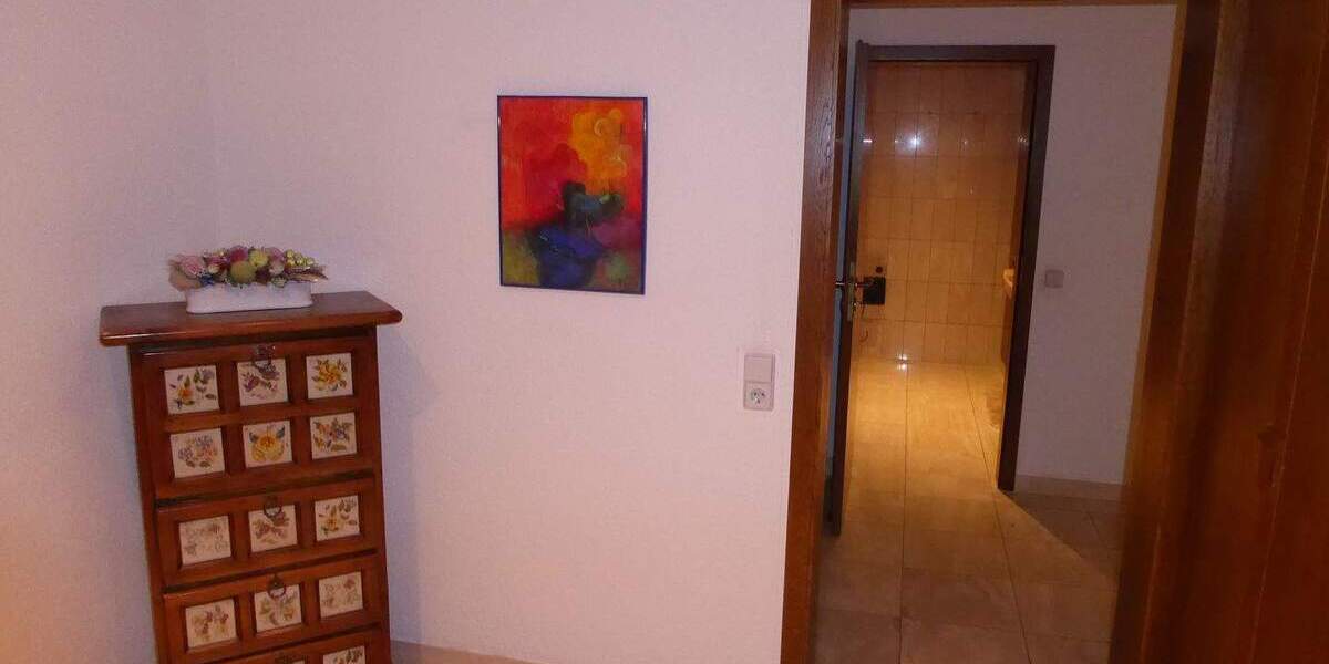 Etagenwohnung Dortmund Mitte - 3 Zimmer, 125 m&sup2;, 1.500&euro; | Angebot:25698606