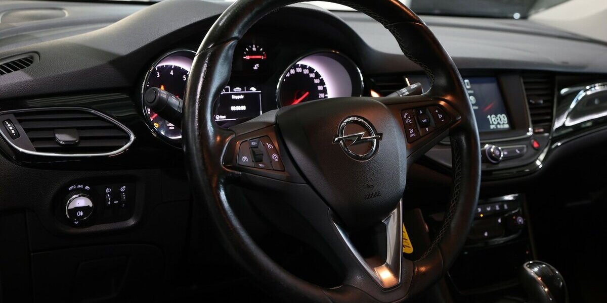 Opel Astra K ST 1.6 T ACTIVE 200-PS / APPLE+ANDROID 130.000 km 10.991 &euro; Hamm 59077