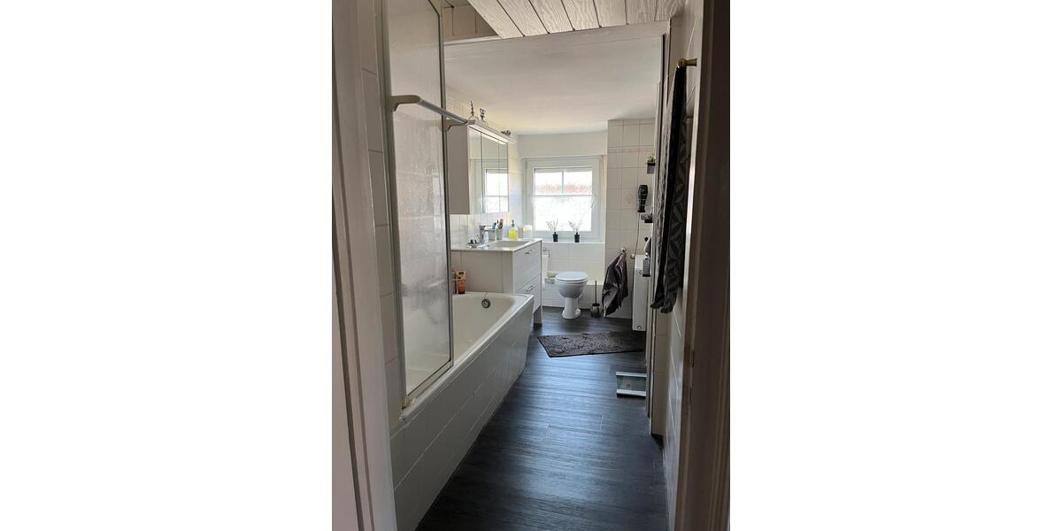 Einfamilienhaus Unna Hemmerde - 8 Zimmer, 198 m&sup2;, 300.000&euro; | Angebot:27284301