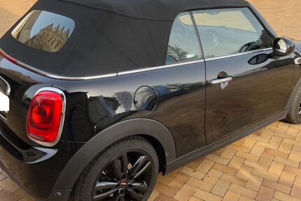 Mini Cooper D Cabrio 56.000 km 15.950 &euro; Holzwickede 59439