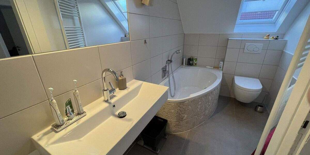 Einfamilienhaus Dortmund Aplerbecker Mark - 9 Zimmer, 187 m&sup2;, 649.000&euro; | Angebot:25845975