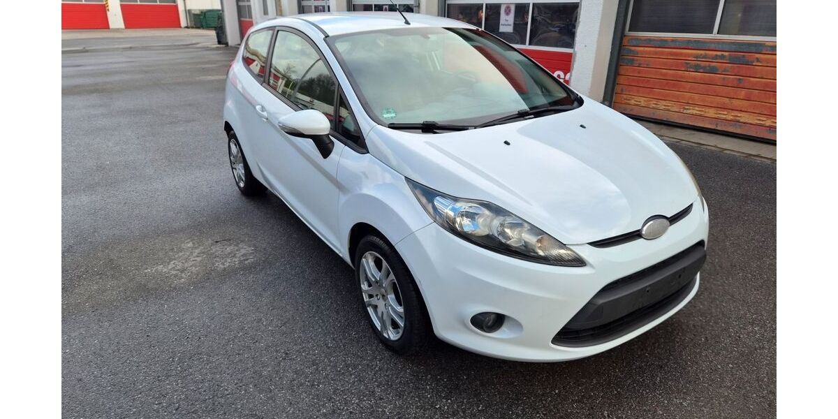 Ford Fiesta 192.622 km 2.390 &euro; Menden 58710
