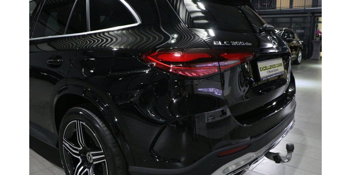Mercedes-Benz GLC 300 de 4Matic AMG-LINE SPORT PANORAMA, LASER 90.000 km 52.333 &euro; Hamm 59077
