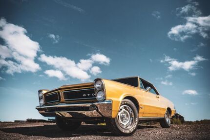 Pontiac GTO 2.290 km 56.900 &euro; Dortmund 44139