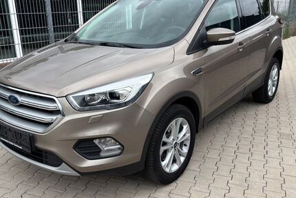 Ford Kuga 106.373 km 13.500 &euro; Dortmund 44145