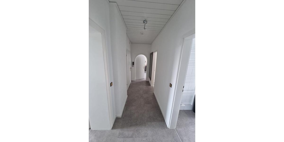 Etagenwohnung Hamm Daberg - 3 Zimmer, 77 m&sup2;, 700&euro; | Angebot:25630408