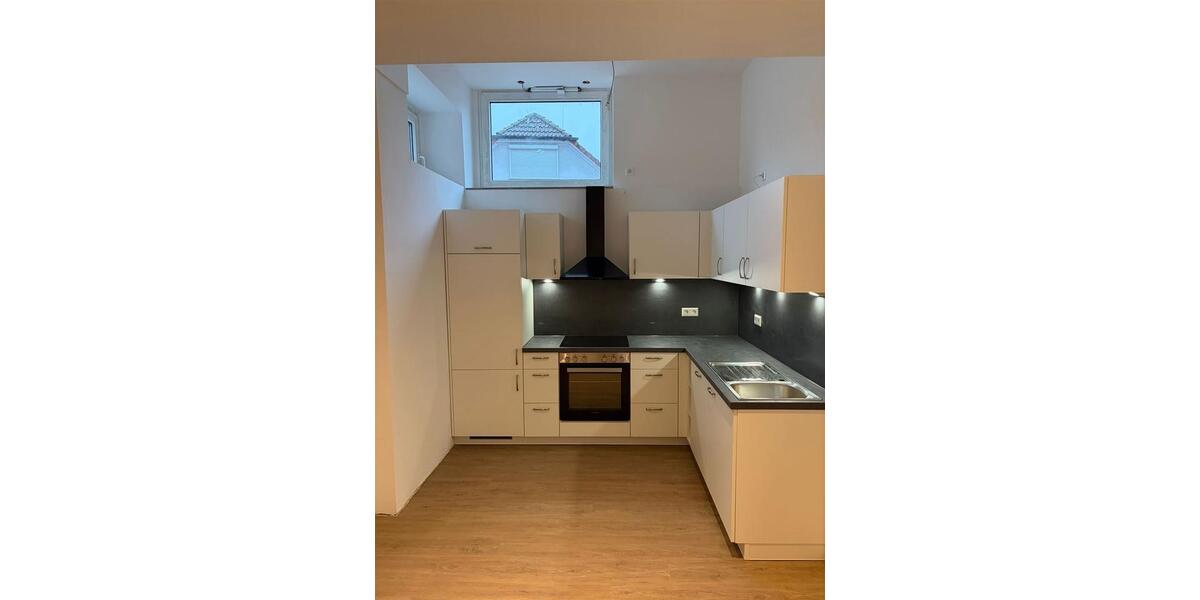 Etagenwohnung Lünen - 2 Zimmer, 77 m&sup2;, 710&euro; | Angebot:24947550