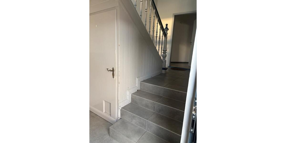 Mehrfamilienhaus, Wohnhaus Bergkamen - 9 Zimmer, 247 m&sup2;, 499.000&euro; | Angebot:26025440