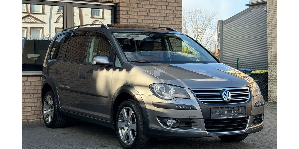 VW Touran 399.000 km 3.490 &euro; Datteln 45711