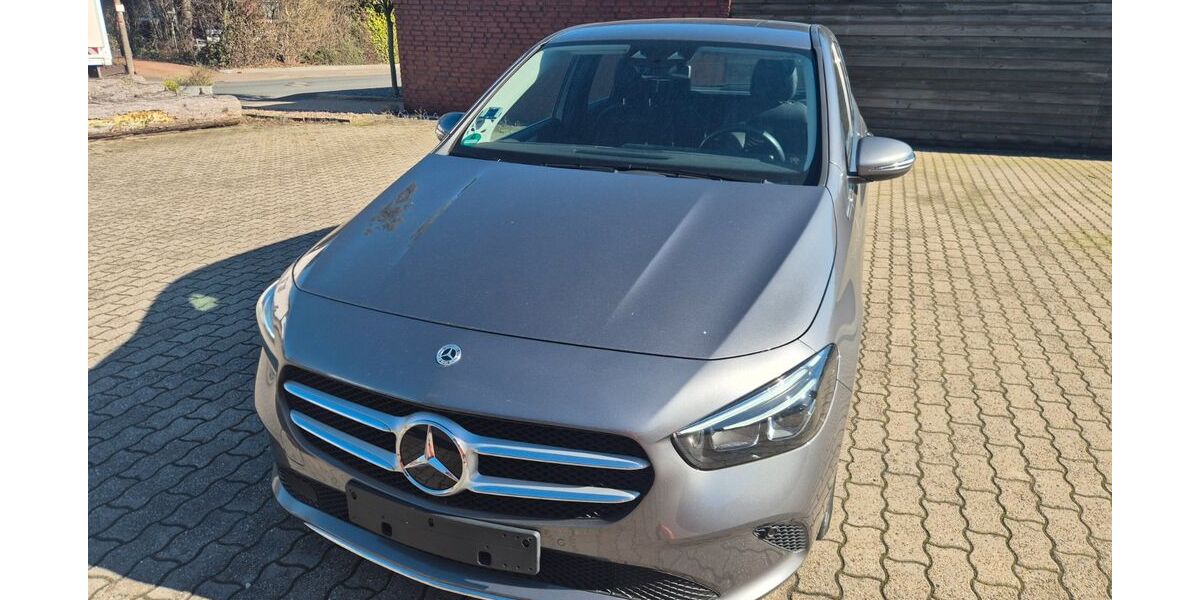 Mercedes-Benz B 180 19.493 km 21.700 &euro; Ahlen 59229