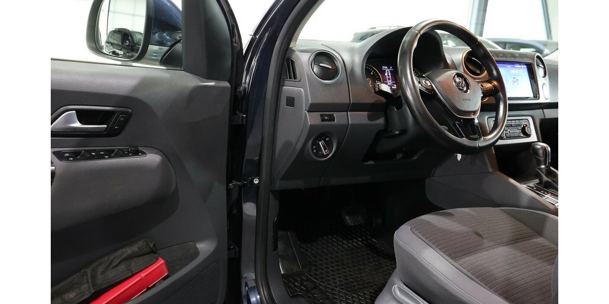 VW Amarok 2.0 TDI DSG HIGHLINE DC 4M / XENON, AHK 177.000 km 19.999 &euro; Hamm 59077