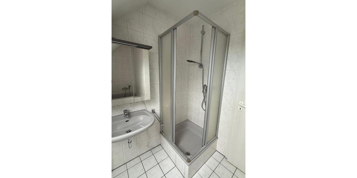 Dachgeschoßwohnung Unna Hemmerde - 2 Zimmer, 80 m&sup2;, 640&euro; | Angebot:24752670