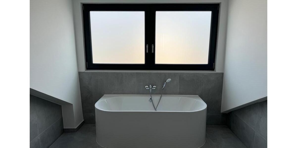 Dachgeschoßwohnung Dortmund Hörde - 2.5 Zimmer, 82 m&sup2;, 984&euro; | Angebot:25974943