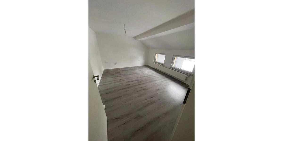 Reihenhaus Dortmund Eving - 5 Zimmer, 120 m&sup2;, 2.000&euro; | Angebot:25612012