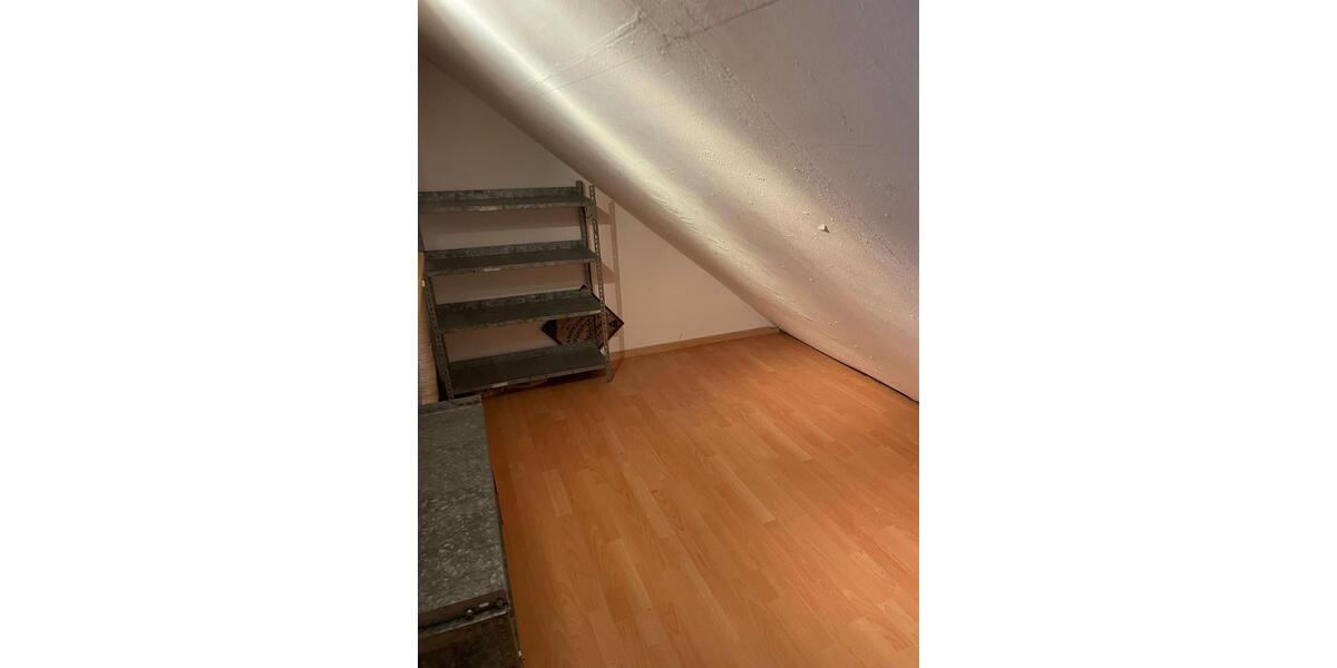 Dachgeschoßwohnung Hemer - 2 Zimmer, 70 m&sup2;, 620&euro; | Angebot:25484214