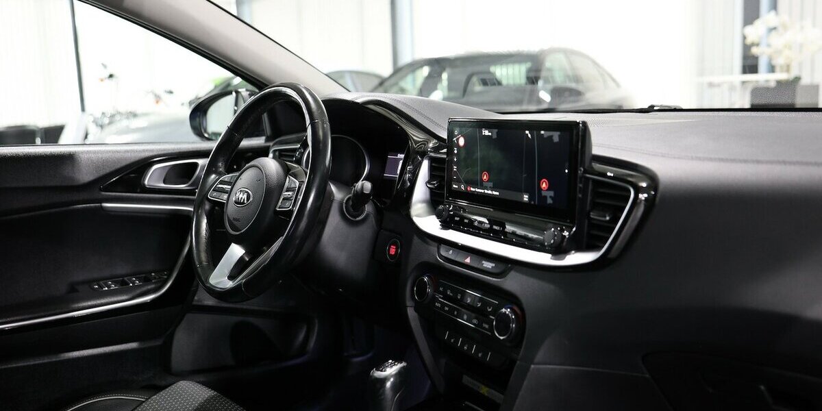 Kia XCeed 1.4 T-GDI LUNCH-X-EDITION / PANORAMA, LED 95.000 km 14.777 &euro; Hamm 59077