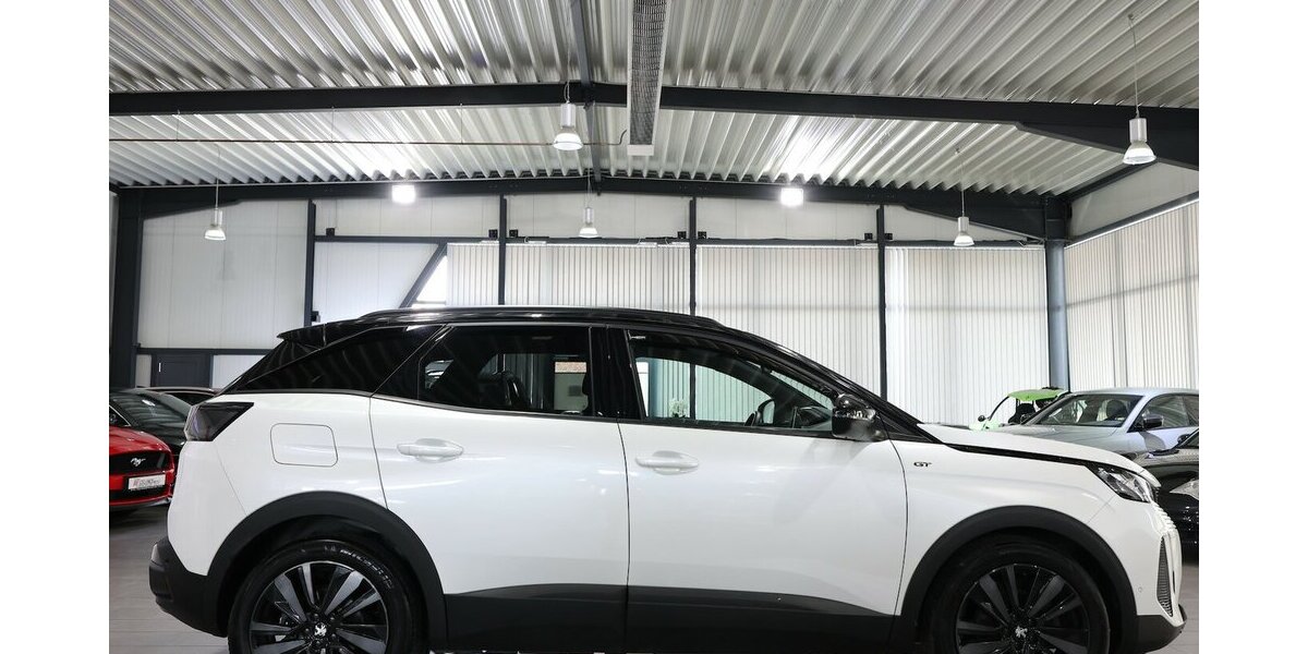 Peugeot 3008 BLUE-HDI GT-SPORT / WHITE & BLACK / SCHÖN 56.000 km 23.555 &euro; Hamm 59077