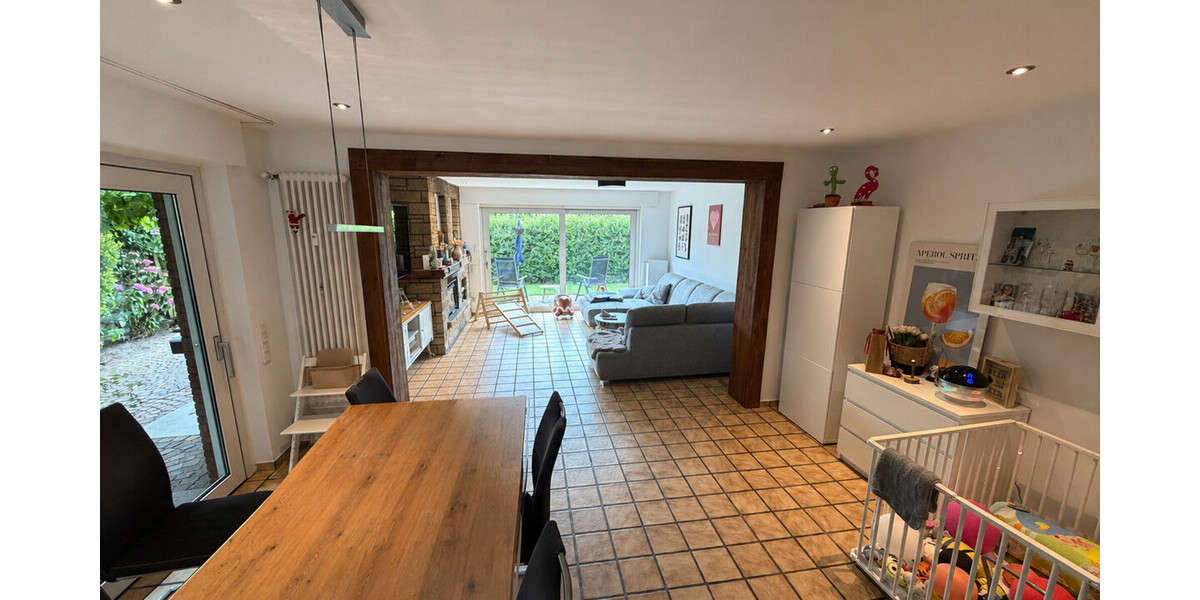 Albersloh: Zweifamilienhaus in ruhiger und gewachsener Wohnlage - Zweifamilienhaus Sendenhorst / Albersloh Albersloh | Angebot:27165044