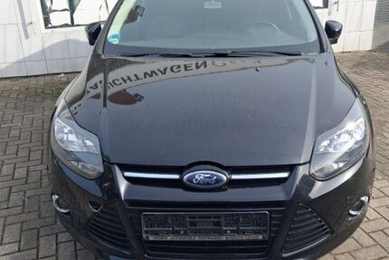 Ford Focus 183.400 km 5.900 &euro; Hamm 59063