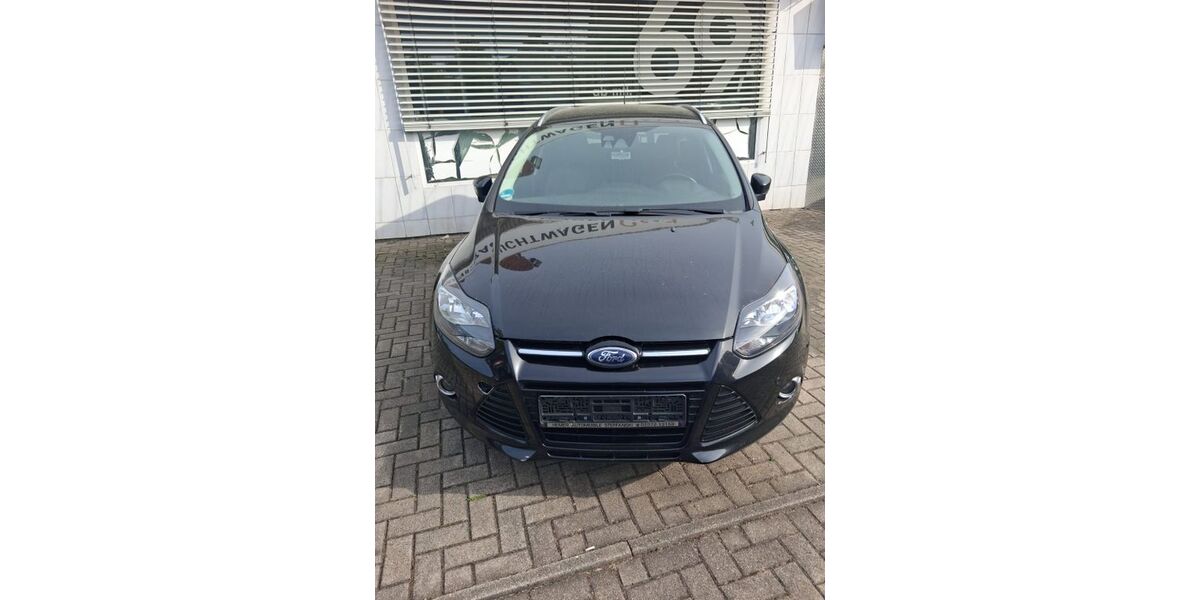 Ford Focus 183.400 km 5.900 &euro; Hamm 59063
