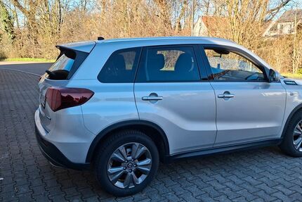 Suzuki Vitara 13.000 km 18.200 &euro; Bergkamen 59192